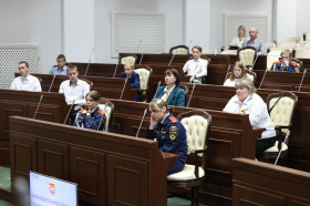 14 мая группа учащихся школы посетила Законодательное собрание Калининградской области..